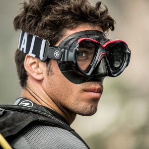 Aqualung Reveal Ultrafit Scuba Mask - Black/Red - Image 5