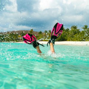 U.S. Divers Dorado II - Junior Snorkeling Set - Pink/Black - Image 7